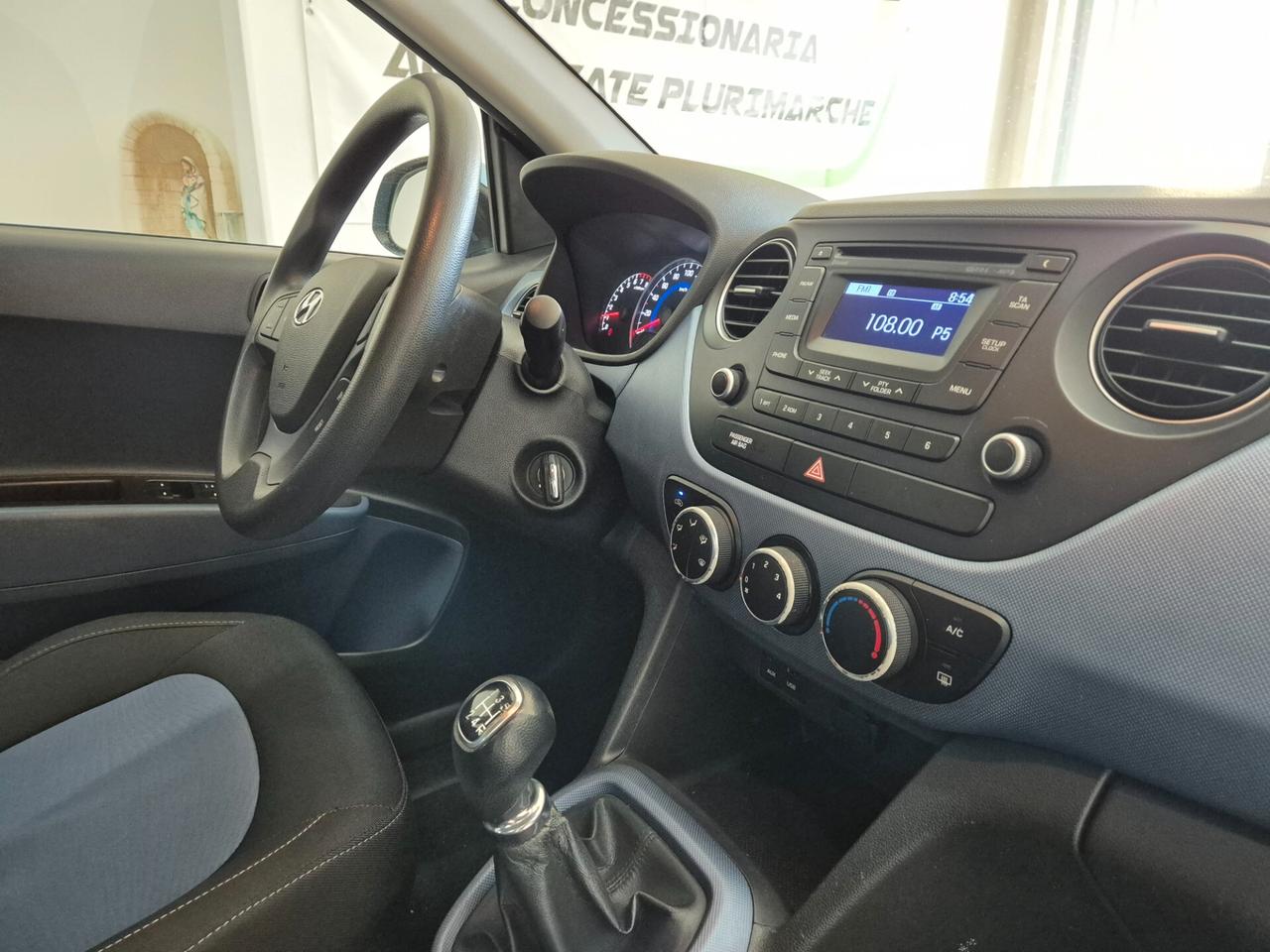 Hyundai i10 1.0 GPL GARANZIA 12 MESI