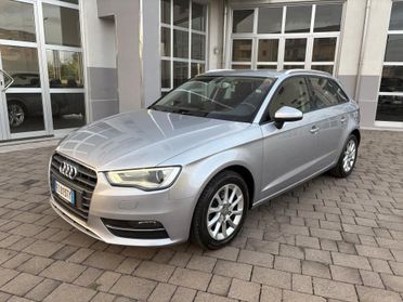 Audi A3 Sportback 1.6 TDI 110cv Ambiente