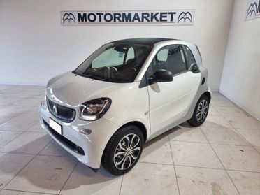 Smart fortwo coupe 0.9 Turbo Youngster twinamic