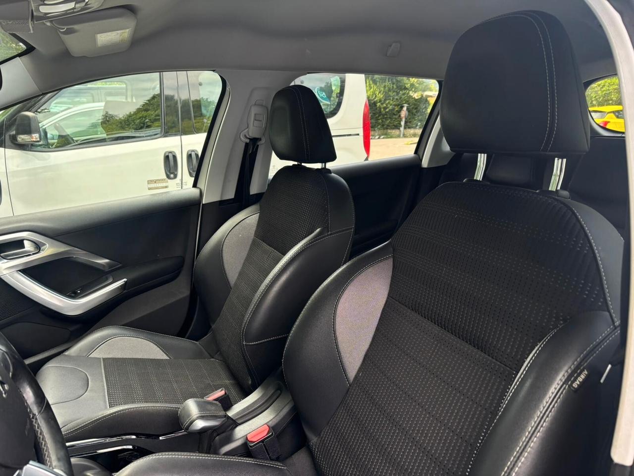 Peugeot 2008 PureTech Turbo 110 EAT6 S&S Allure