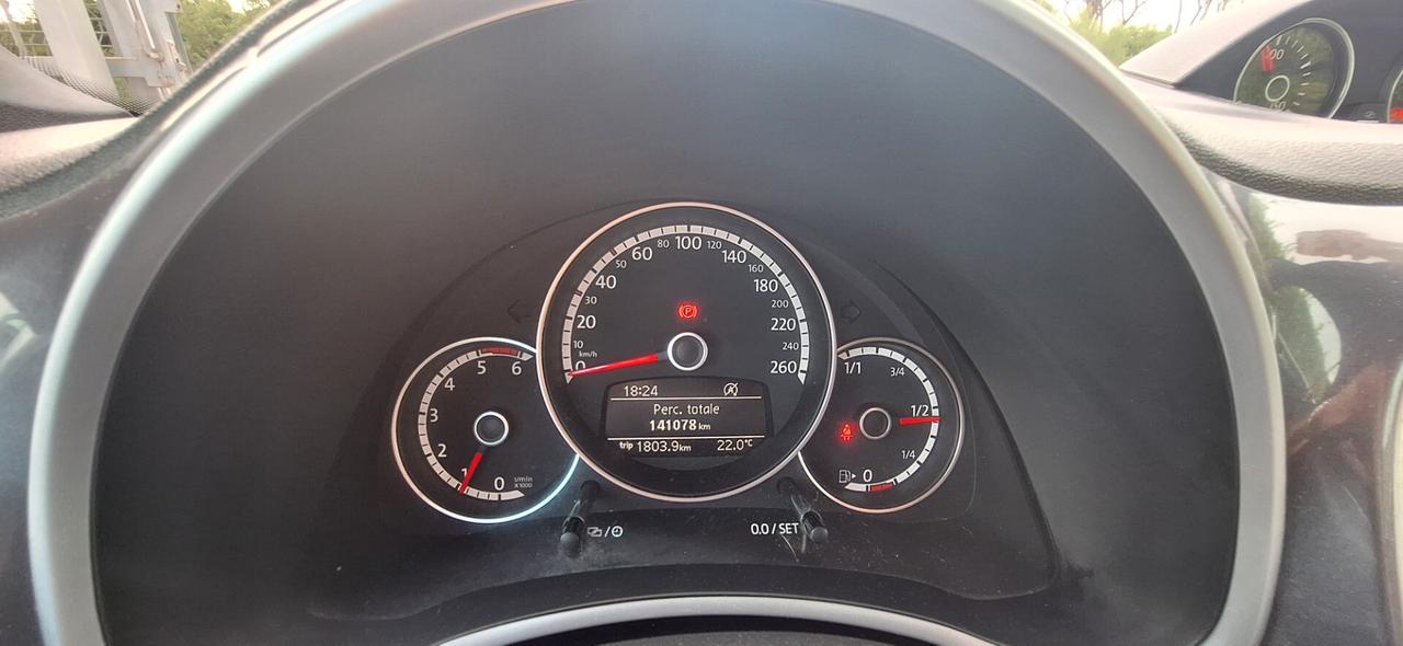 Volkswagen Maggiolino Cabrio 2.0 TDI Design BlueMotion Technology