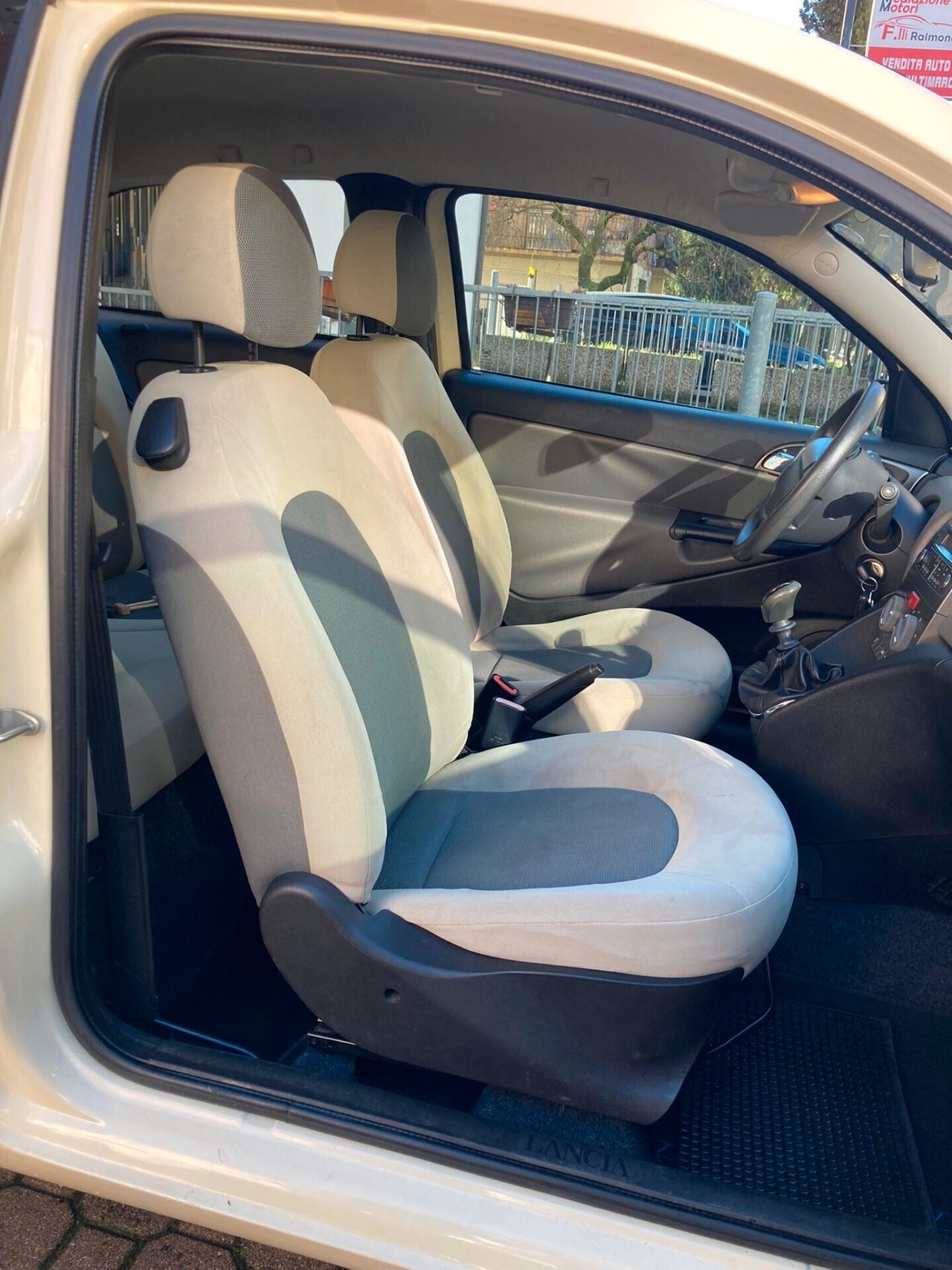 Lancia Ypsilon 1.2 60cv 120.000KM