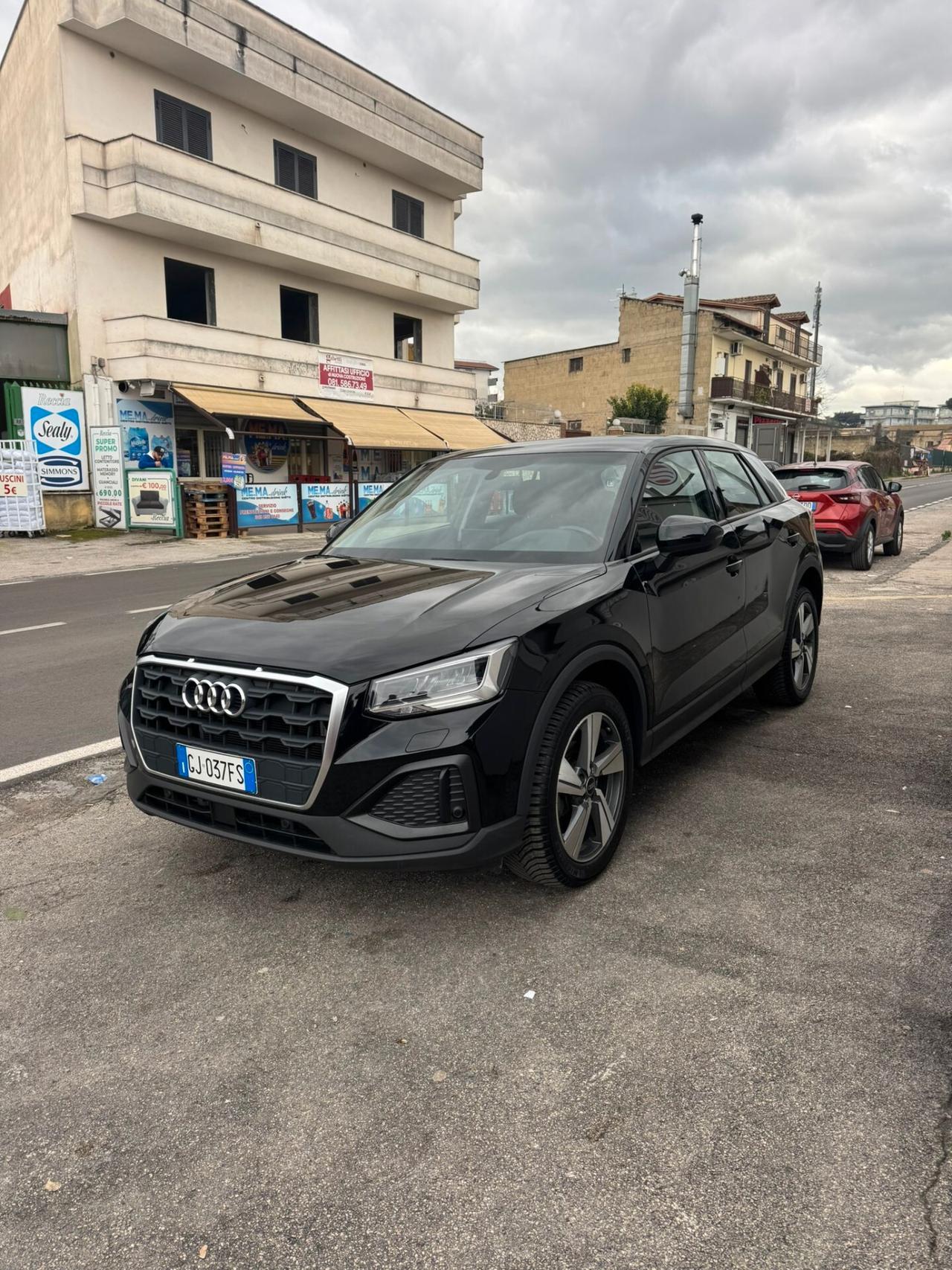 Audi Q2 35 TFSI S tronic Identity Black