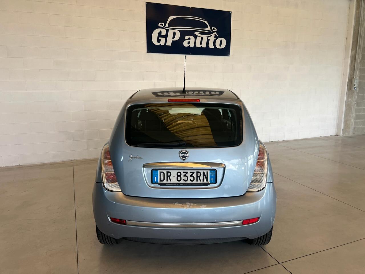 Lancia Ypsilon y 1.2 benzina solo 97.505 km ok neopatentati