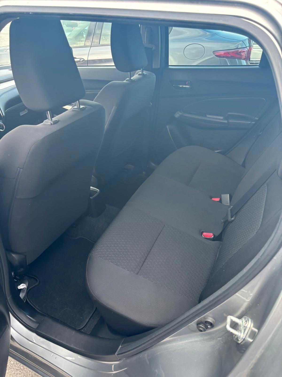 Suzuki Swift 1.2 Hybrid 4WD AllGrip Top