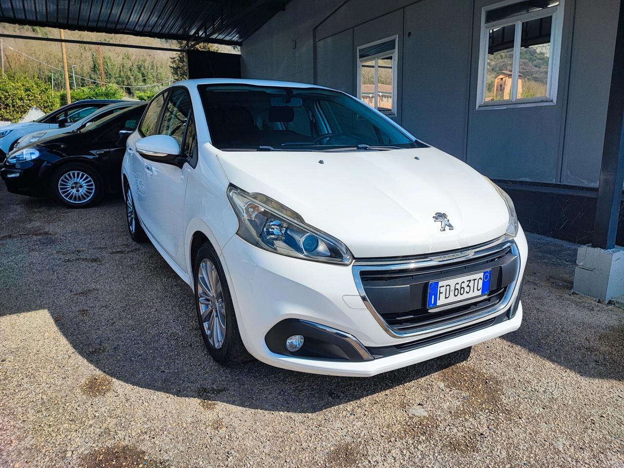 Peugeot 208 82 5 porte Allure