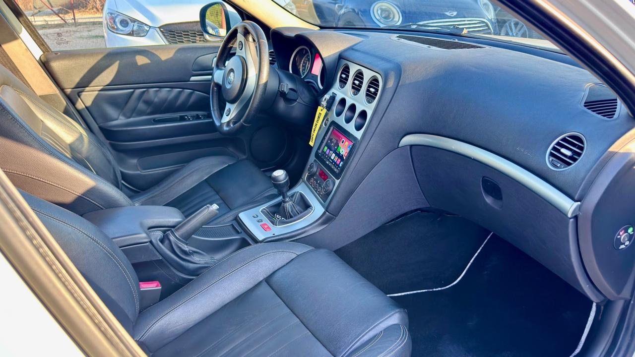 Alfa Romeo 159 2.0 JTDm Sportwagon Progression con GANCIO DI TRAINO