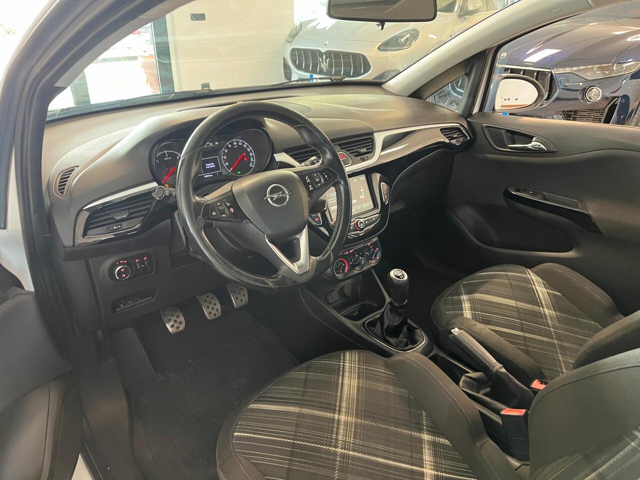 Opel Corsa 1.3 CDTI ecoFLEX 95CV Start&Stop Coupé b-Color