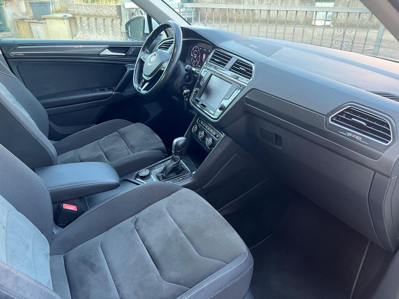 Volkswagen Tiguan 2.0 TDI DSG 4MOTION FULL OPT