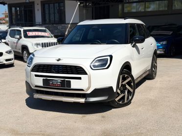 Mini Countryman Favoured 1.5 benzina/hybrida COME NUOVA