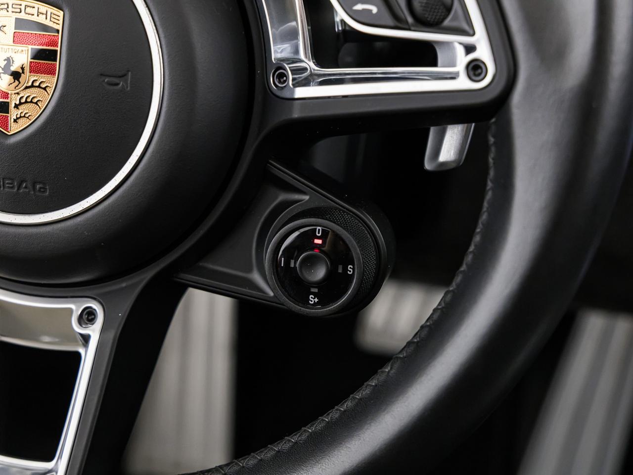 Porsche 911 targa 3.0 4 gts auto