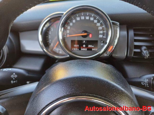 MINI Cooper D 1.5 Cooper D Business Automatica PER NEOPATENTATI