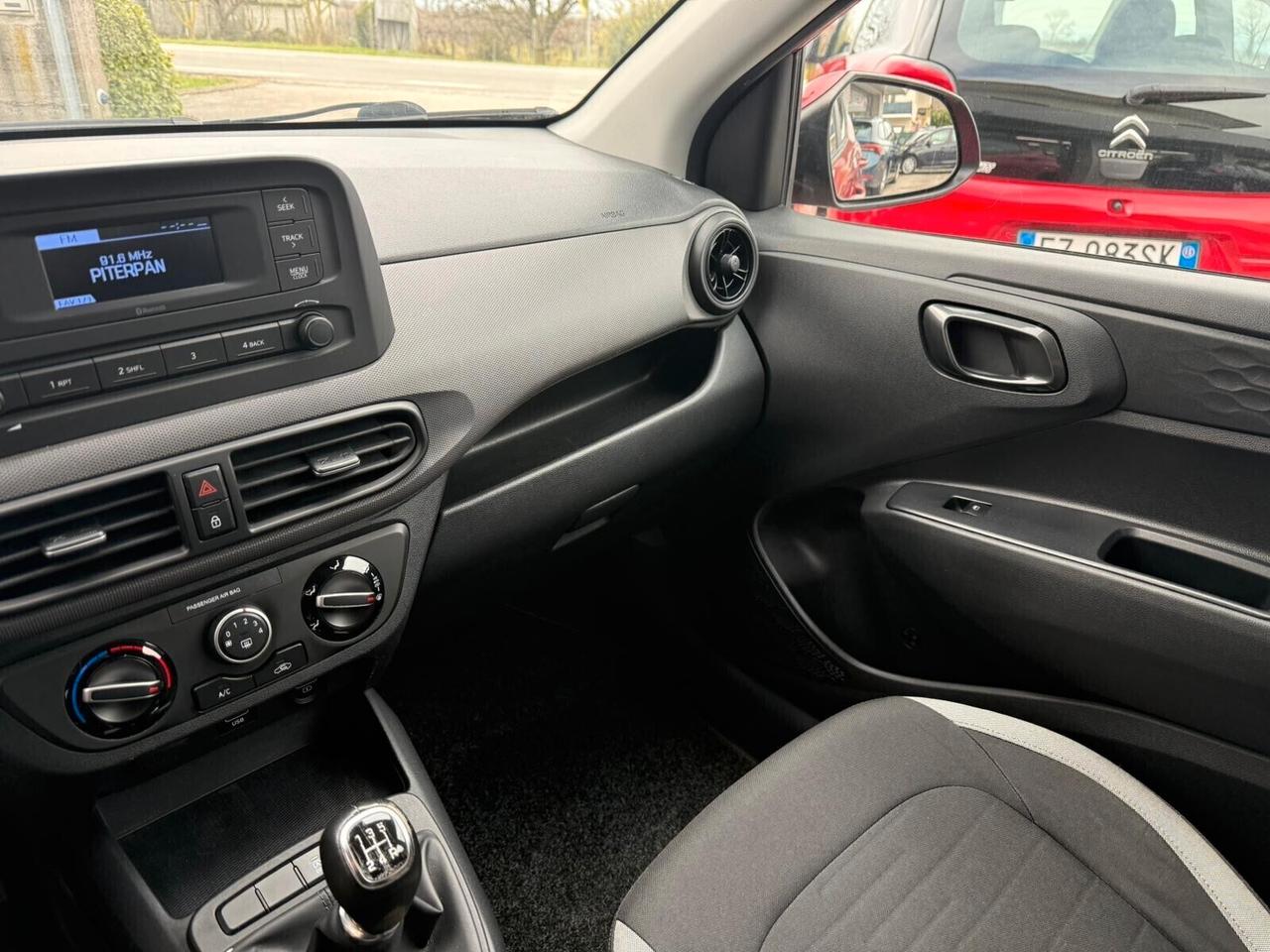 Hyundai i10 1.0 Benzina Neopatentati