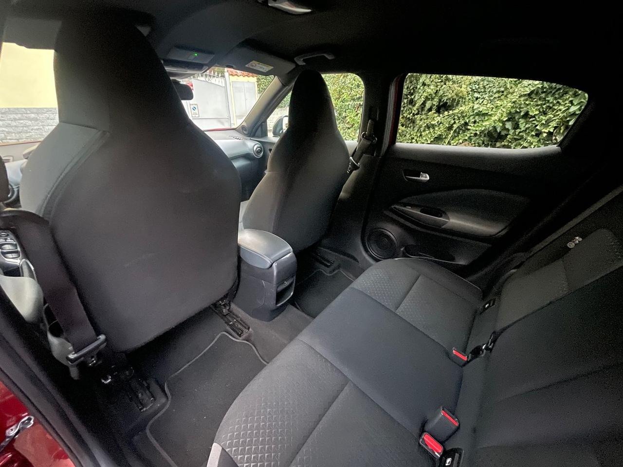 Nissan Juke N-Connecta 1.0 DIG-T 114 #7940