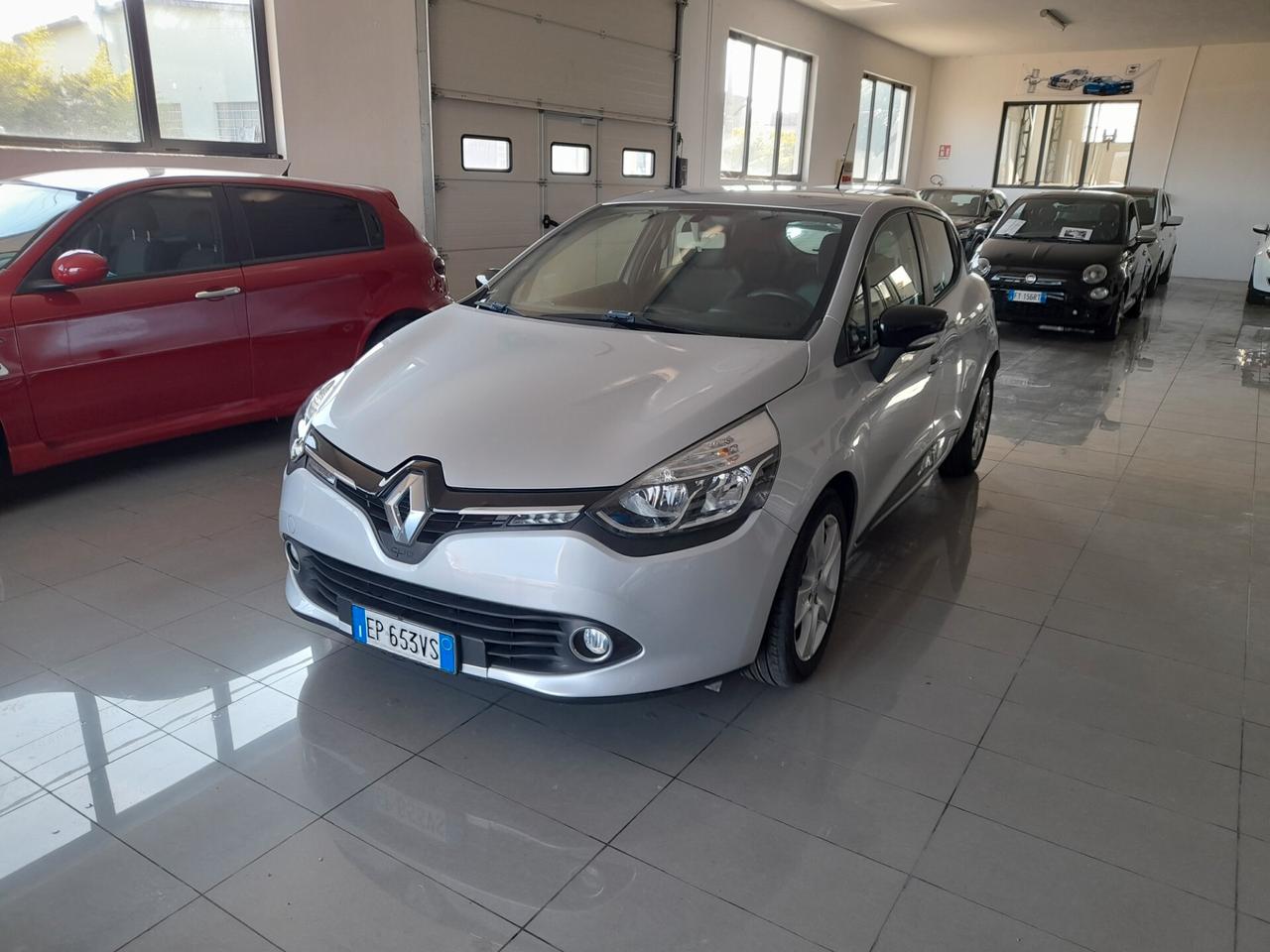 Renault Clio 1.2 75CV 5 porte Wave
