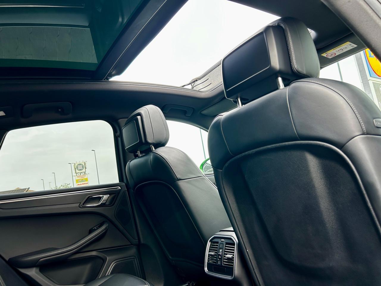 Porsche Macan 2.0 BENZINA 245CV PYTHON GREEN (GTS COLOR)