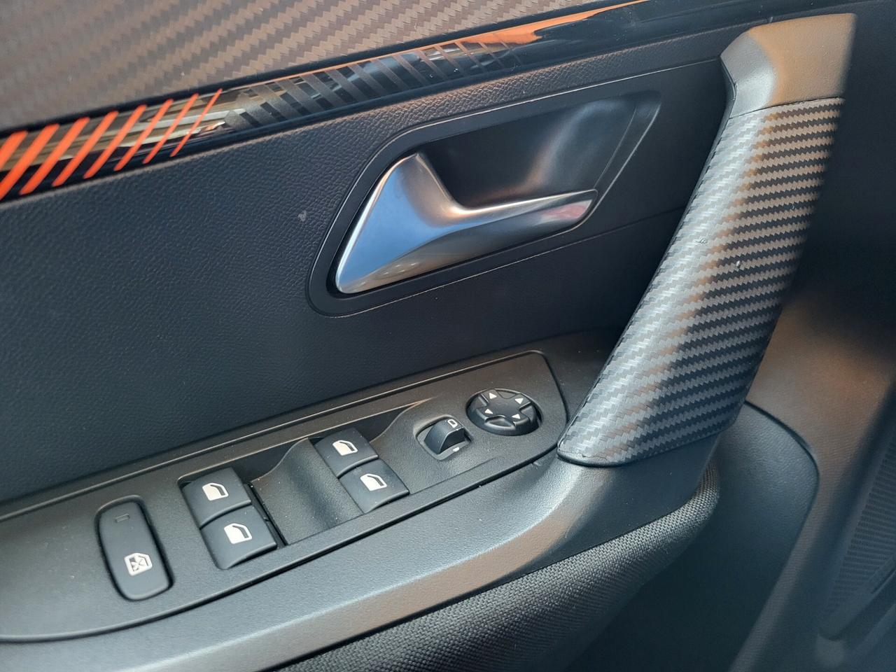 Peugeot 2008 PureTech Turbo 130 S&S Allure