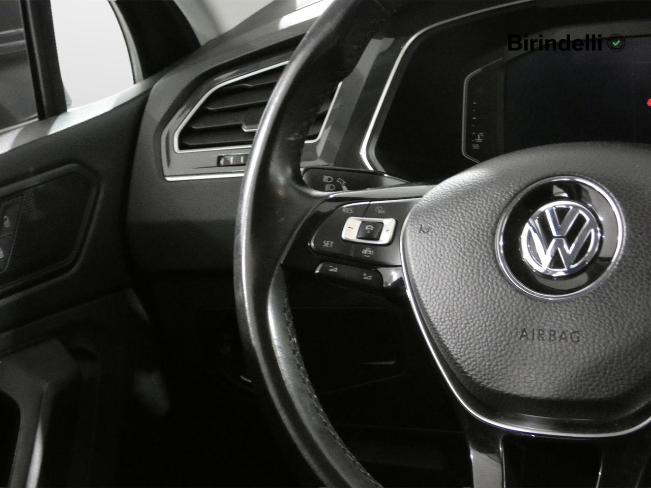 VOLKSWAGEN Tiguan 2ª serie - Tiguan 1.6 TDI SCR Sport BlueMotion Technology