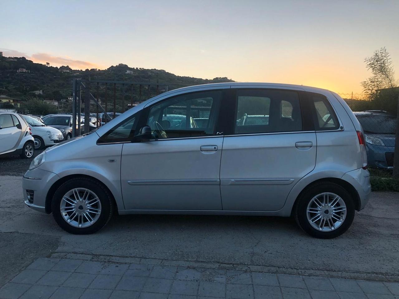 Lancia MUSA 1.3 Mjt 95 CV Gold