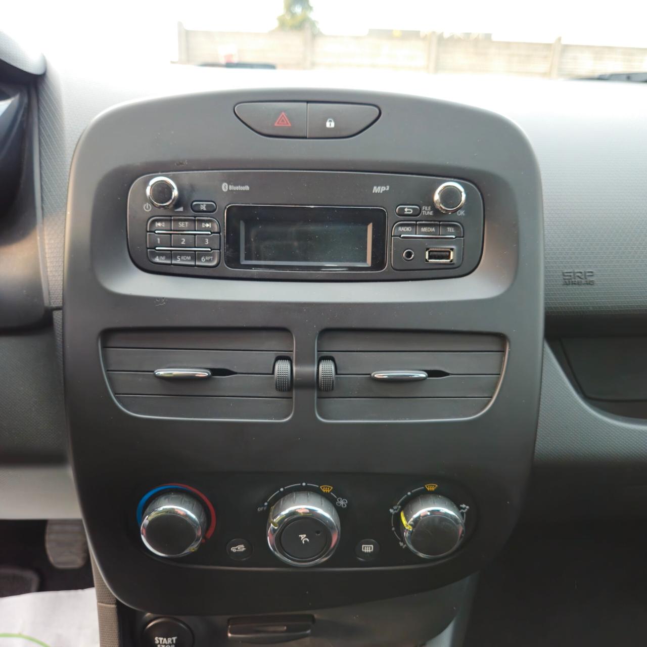 Renault Clio 1.2 75CV GPL 5 porte Wave