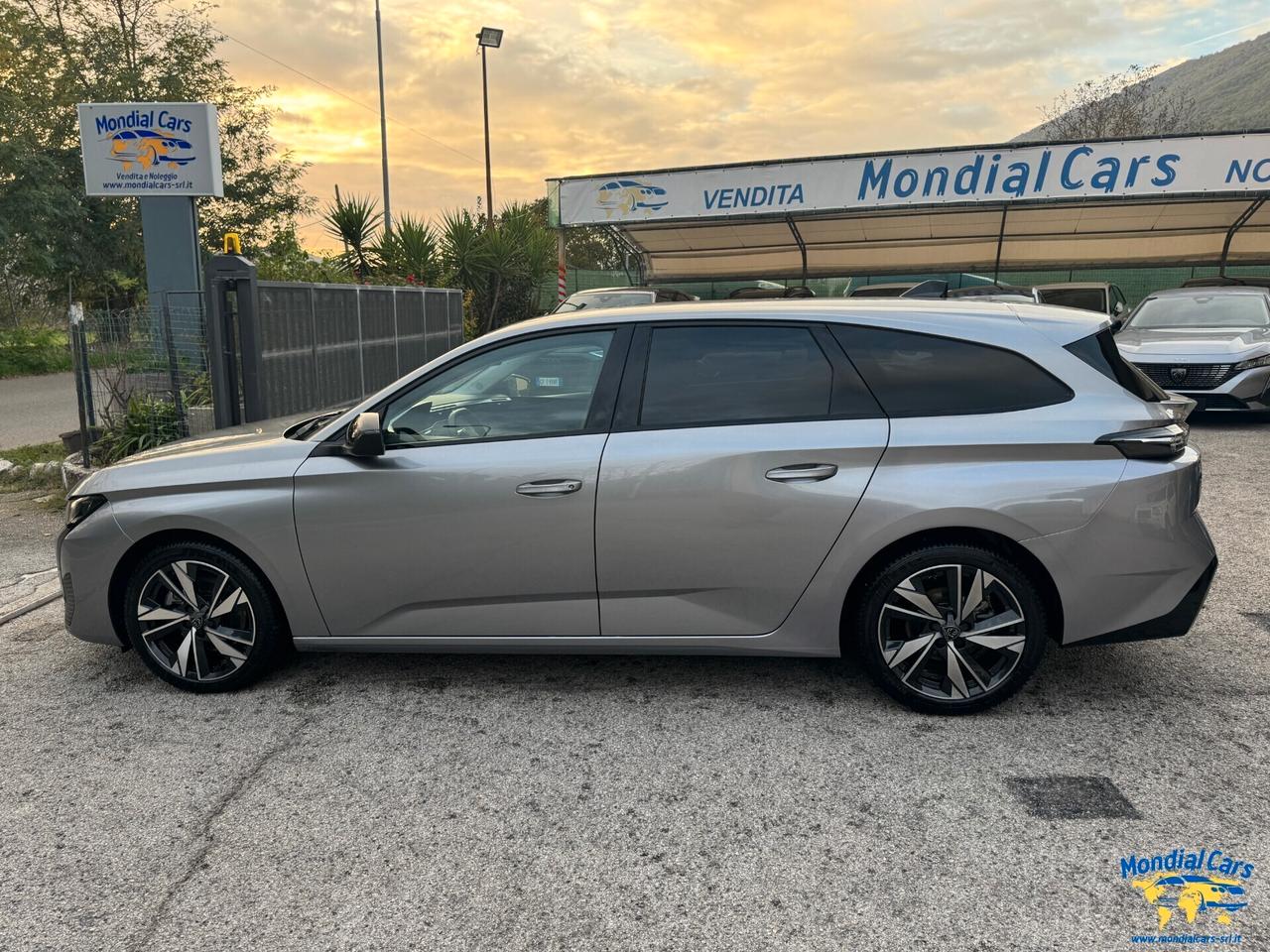 Peugeot 308 BlueHDi 130 S&S EAT8 SW Allure