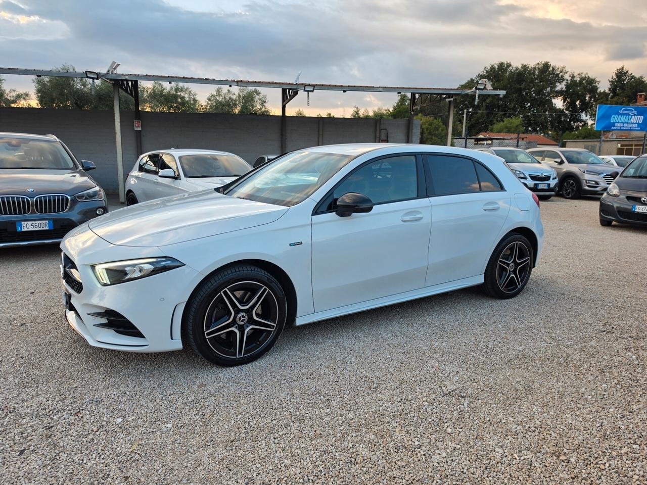 Mercedes-benz A 250 e Automatic EQ-Power Premium
