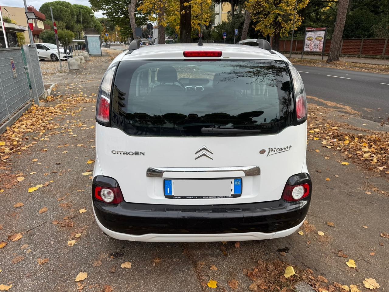 Citroen C3 Picasso 1.6 HDi 90 neopaten garanzia 12 mesi