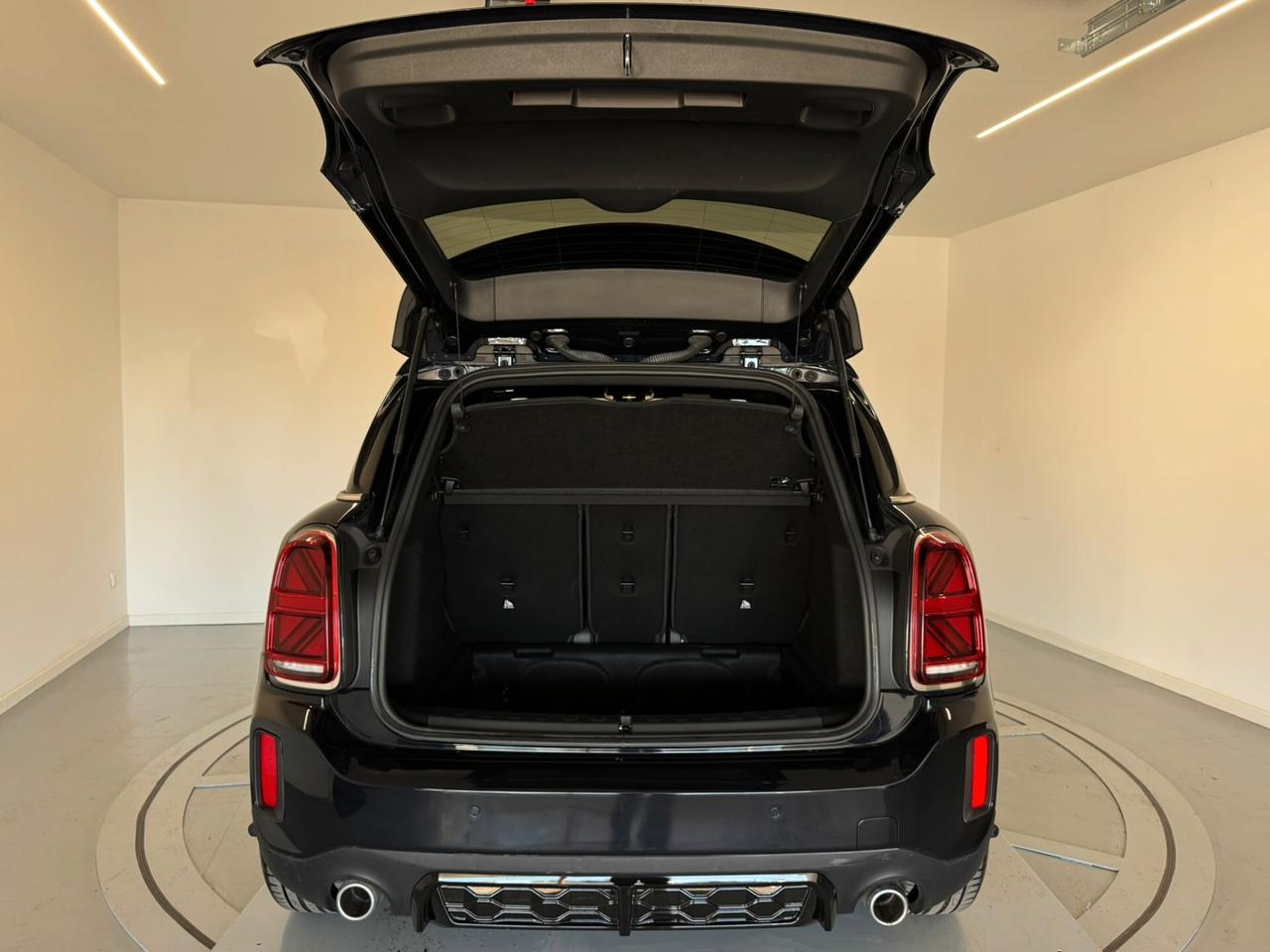 Mini Cooper SD Countryman 2.0 Business Automatica