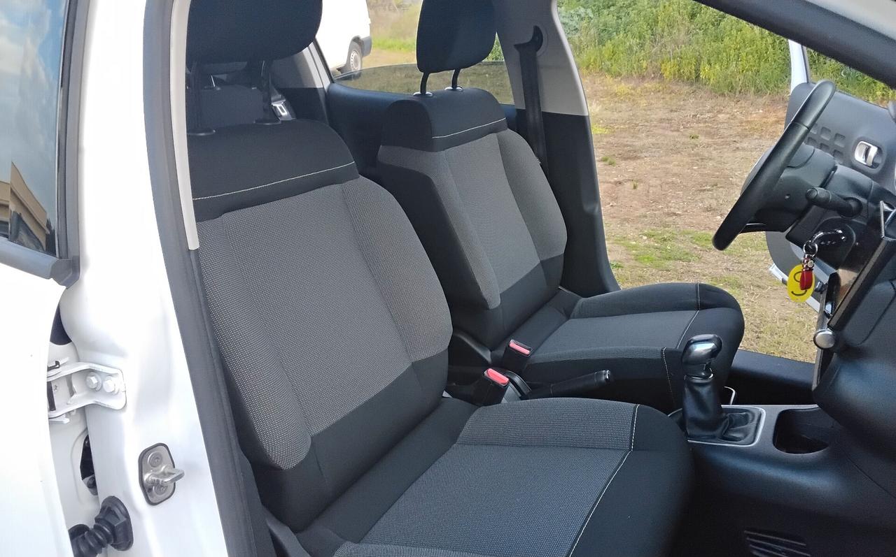 Citroen C3 PureTech 82 GPL Shine