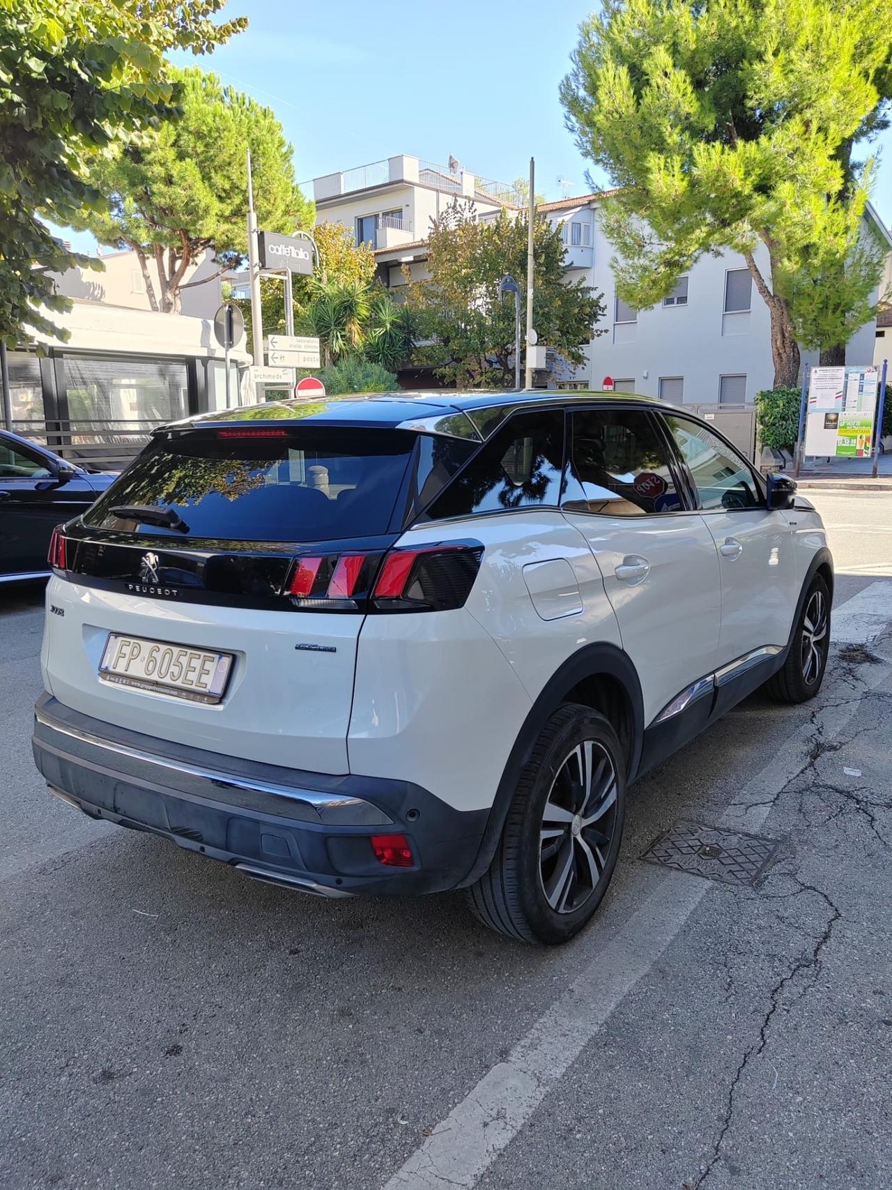Peugeot 3008 BlueHDi 150 S&S Active 2018