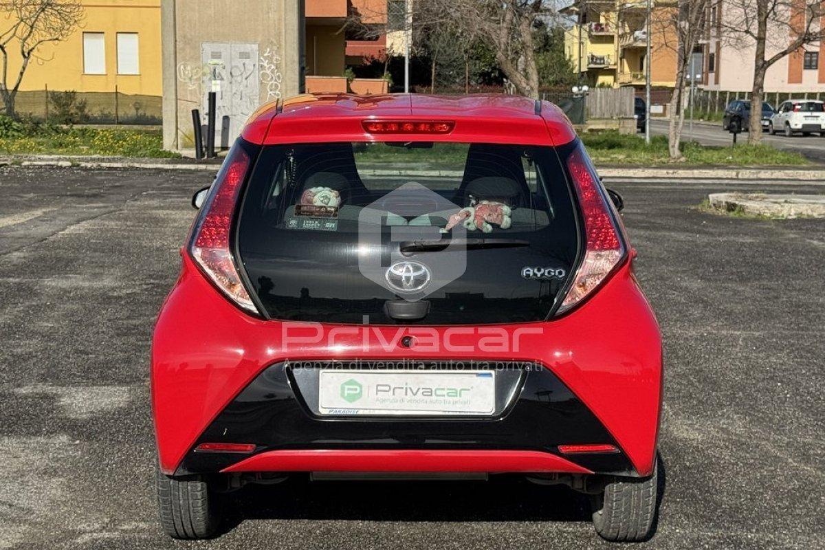 TOYOTA Aygo 1.0 VVT-i 69 CV 5 porte x-cool