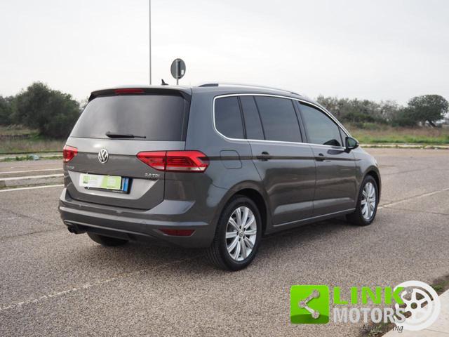 VOLKSWAGEN Touran 2.0 TDI 150 CV Highline 7 POSTI