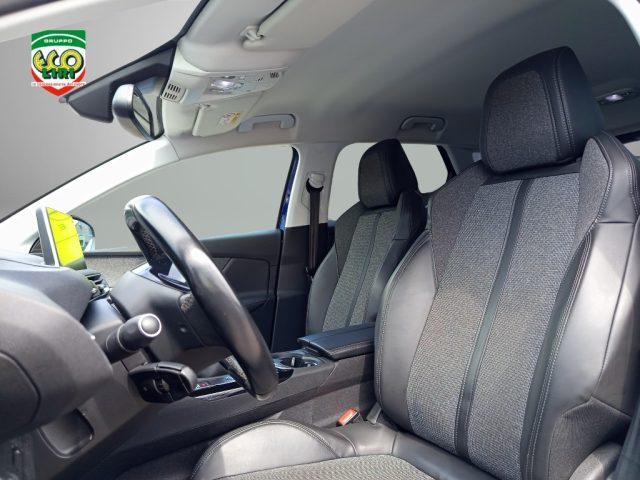 PEUGEOT 3008 BlueHDi 130 S&S Allure
