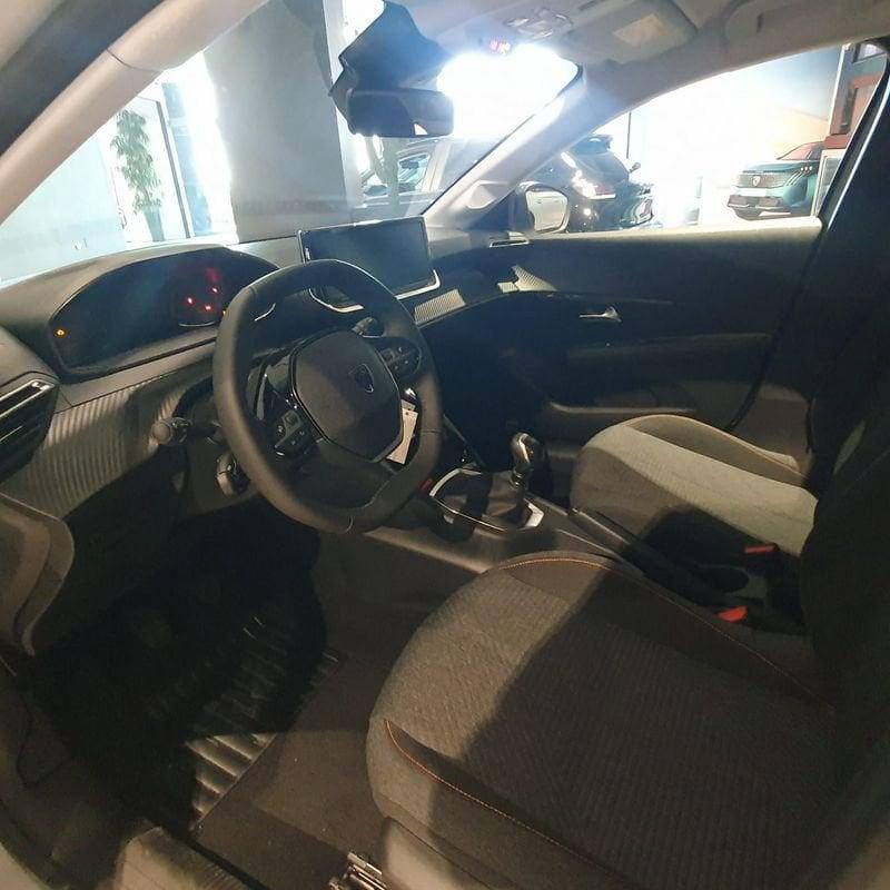 Peugeot 208 5P - STYLE Benzi