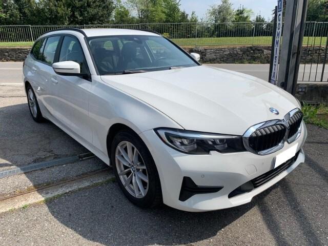 BMW Serie 3(G20/1-80/1) 318d 48V Touring Busine...
