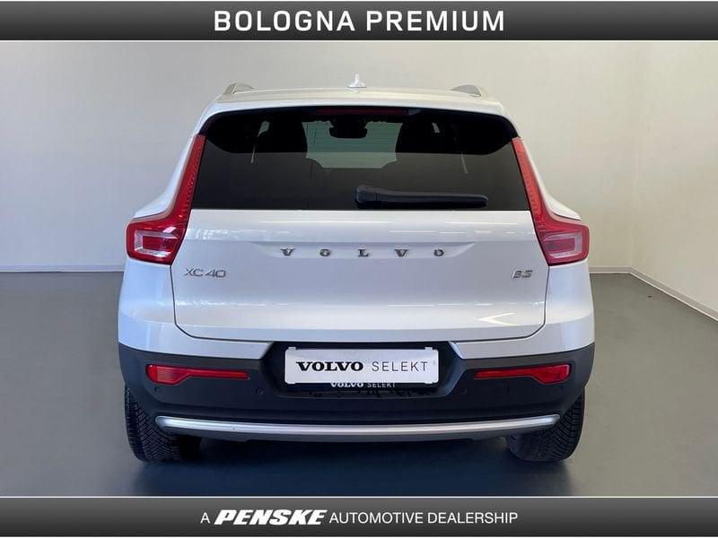Volvo XC40 XC40 B3 automatico Core