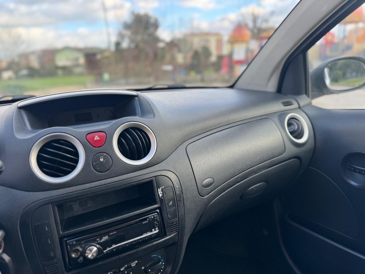 Citroen C2 1.4 HDi 70CV Van Vetrata