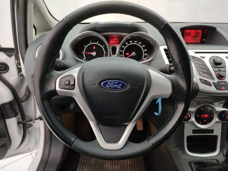 Ford Fiesta Fiesta 5p 1.4 16v Titanium Gpl
