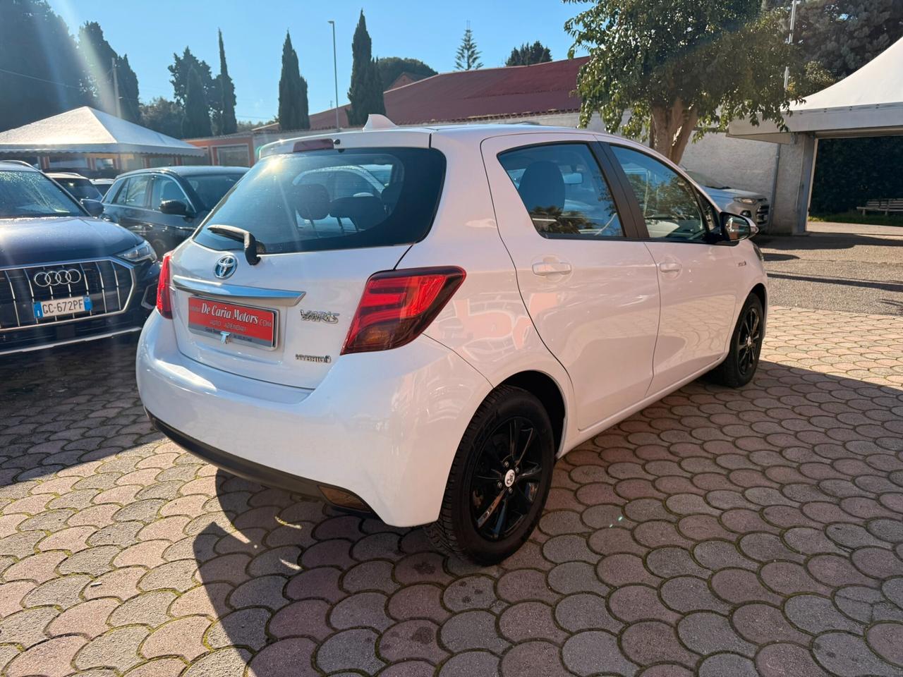 Toyota Yaris 1.5 Hybrid 75CV Active - 2015
