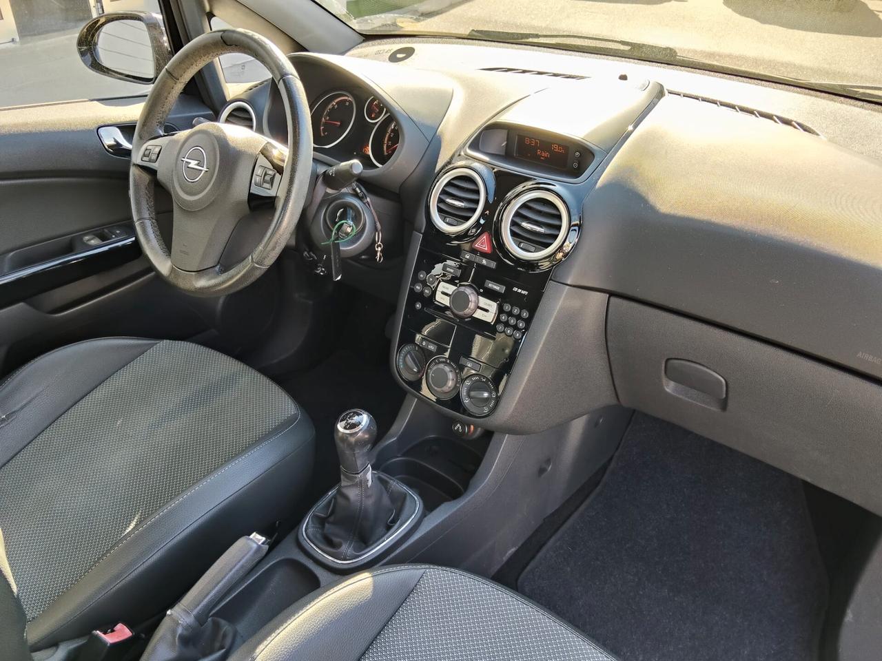 Opel Corsa 1.3 CDTI 75CV 5 porte Cosmo