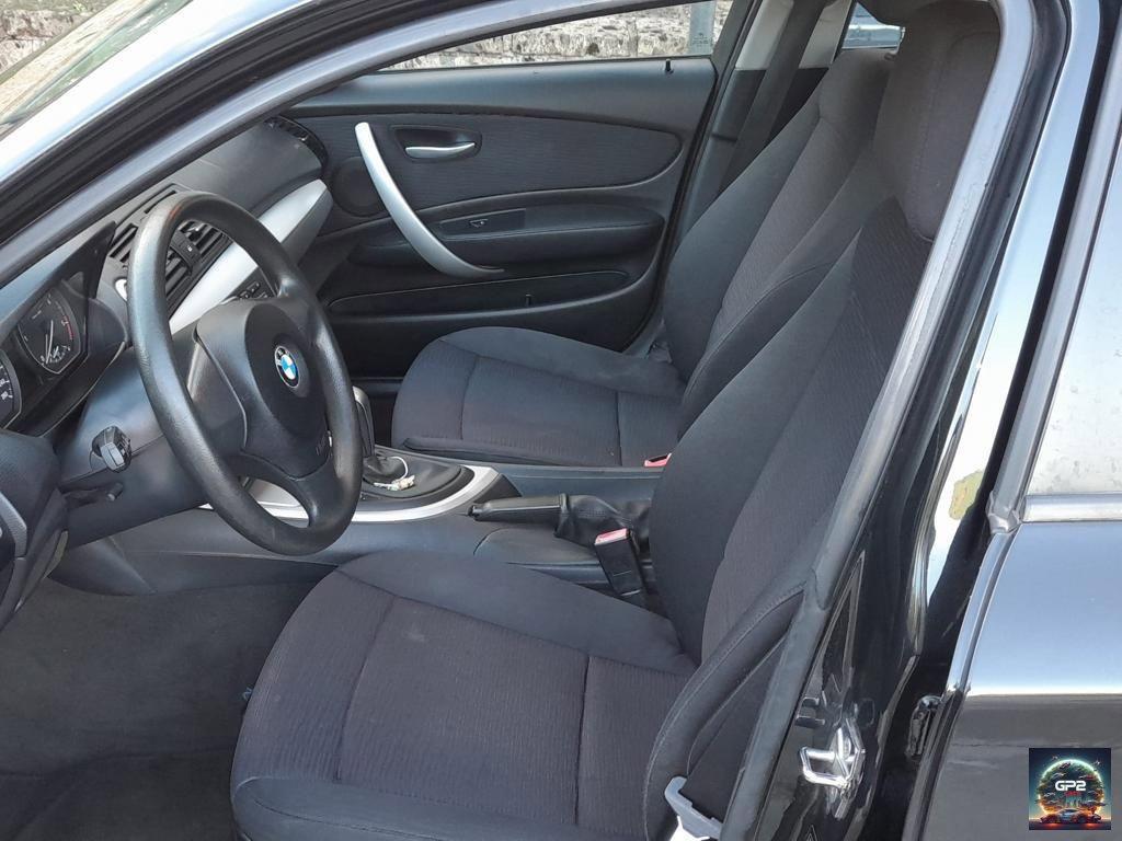 BMW Serie 1 120d 5 porte Futura DPF