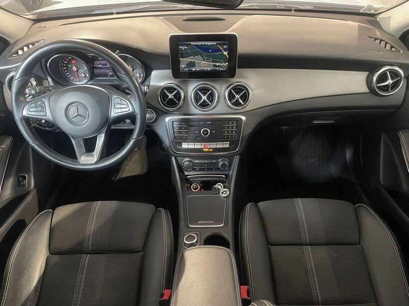 Mercedes-Benz GLA 200 d Automatic Sport