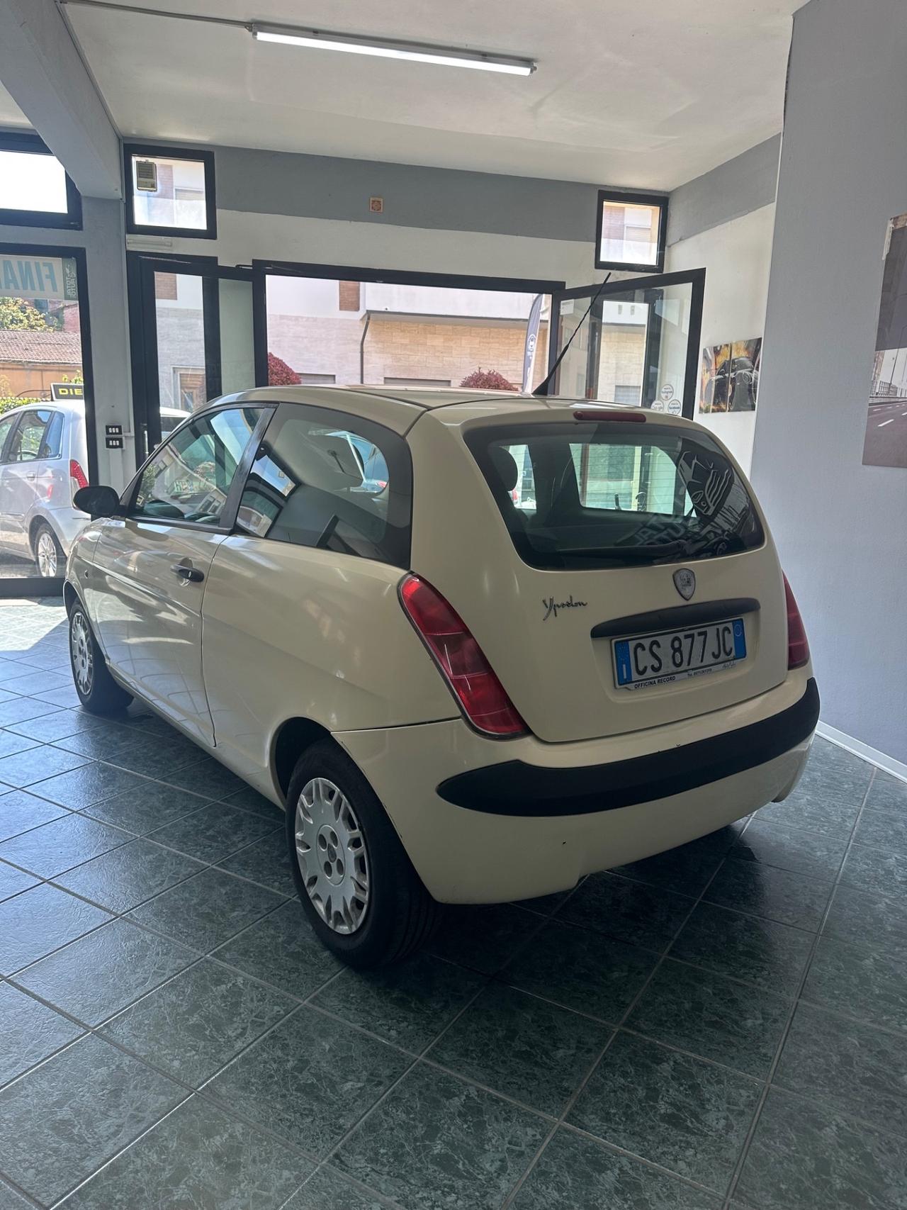 Lancia Ypsilon 1.2