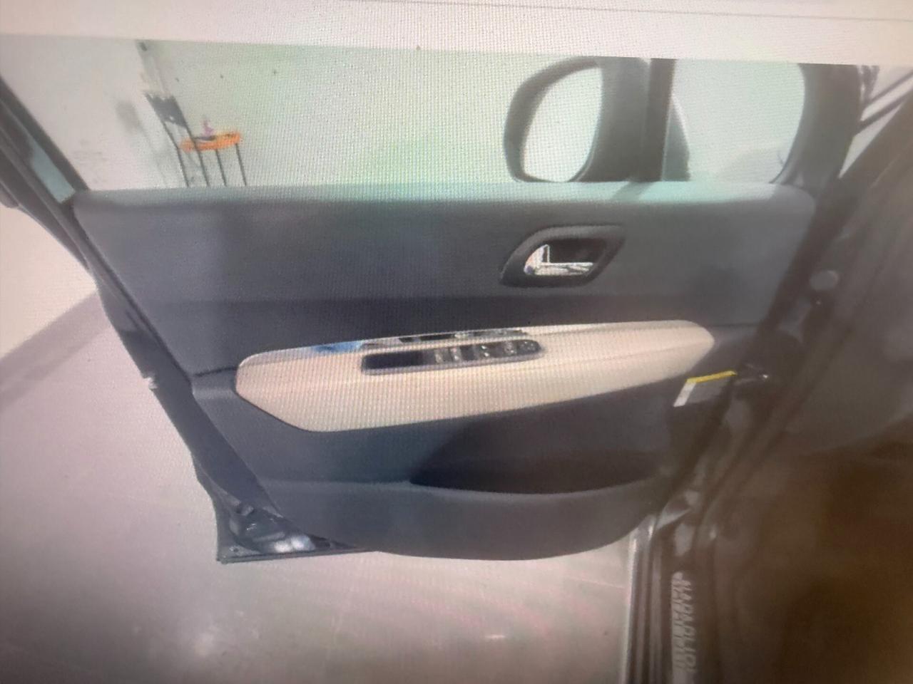 Peugeot 3008 1.6 HDi 115CV Business