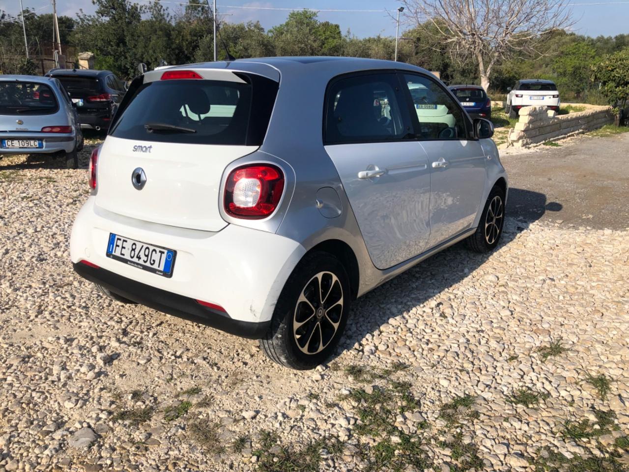 Smart ForFour 70 1.0 Prime