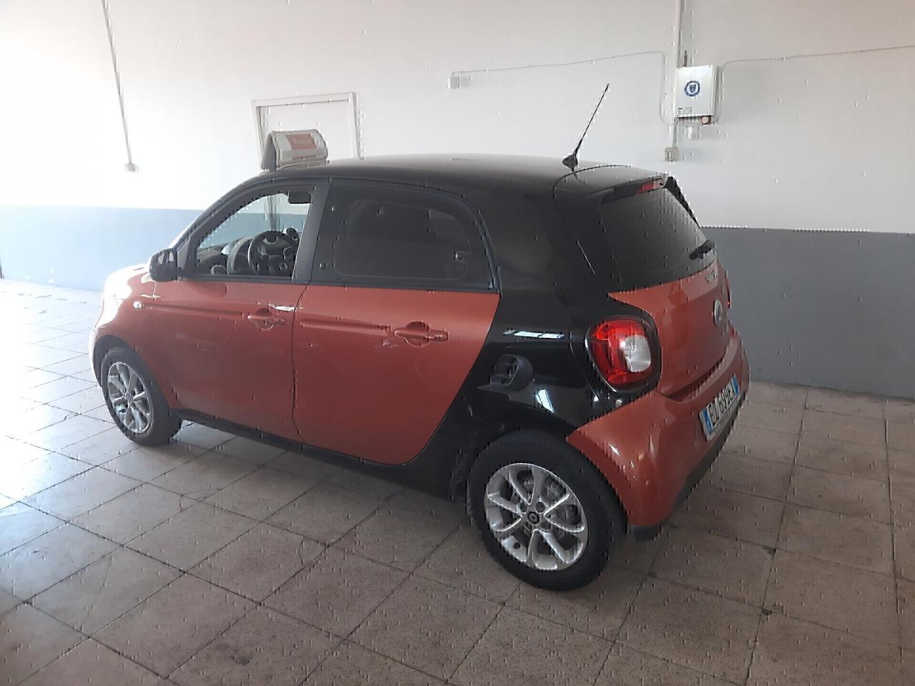 Smart ForFour 70 1.0 Youngster