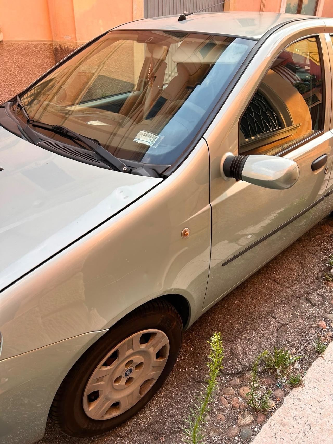 Fiat Punto 1.2i cat 5 porte EL unico proprietario