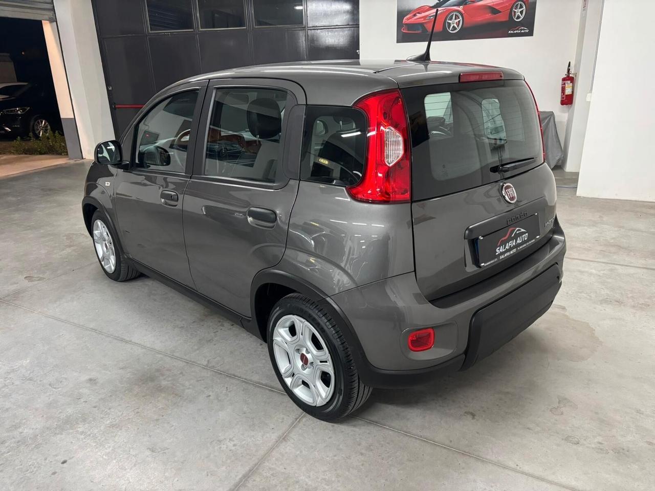 Fiat Panda 1.0 FireFly S&S Hybrid