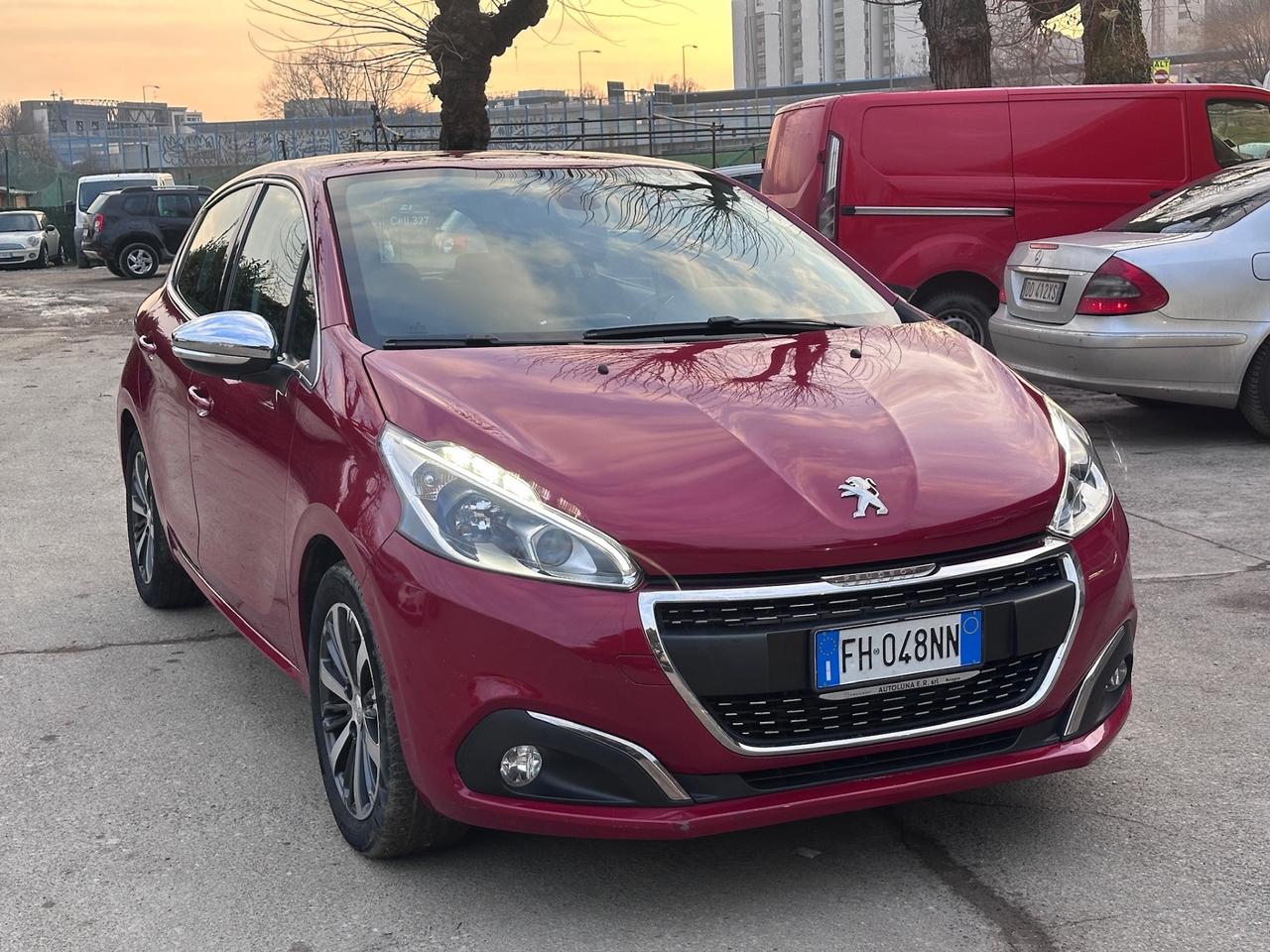Peugeot 208 PureTech 82 5 porte Allure solo 150mila km