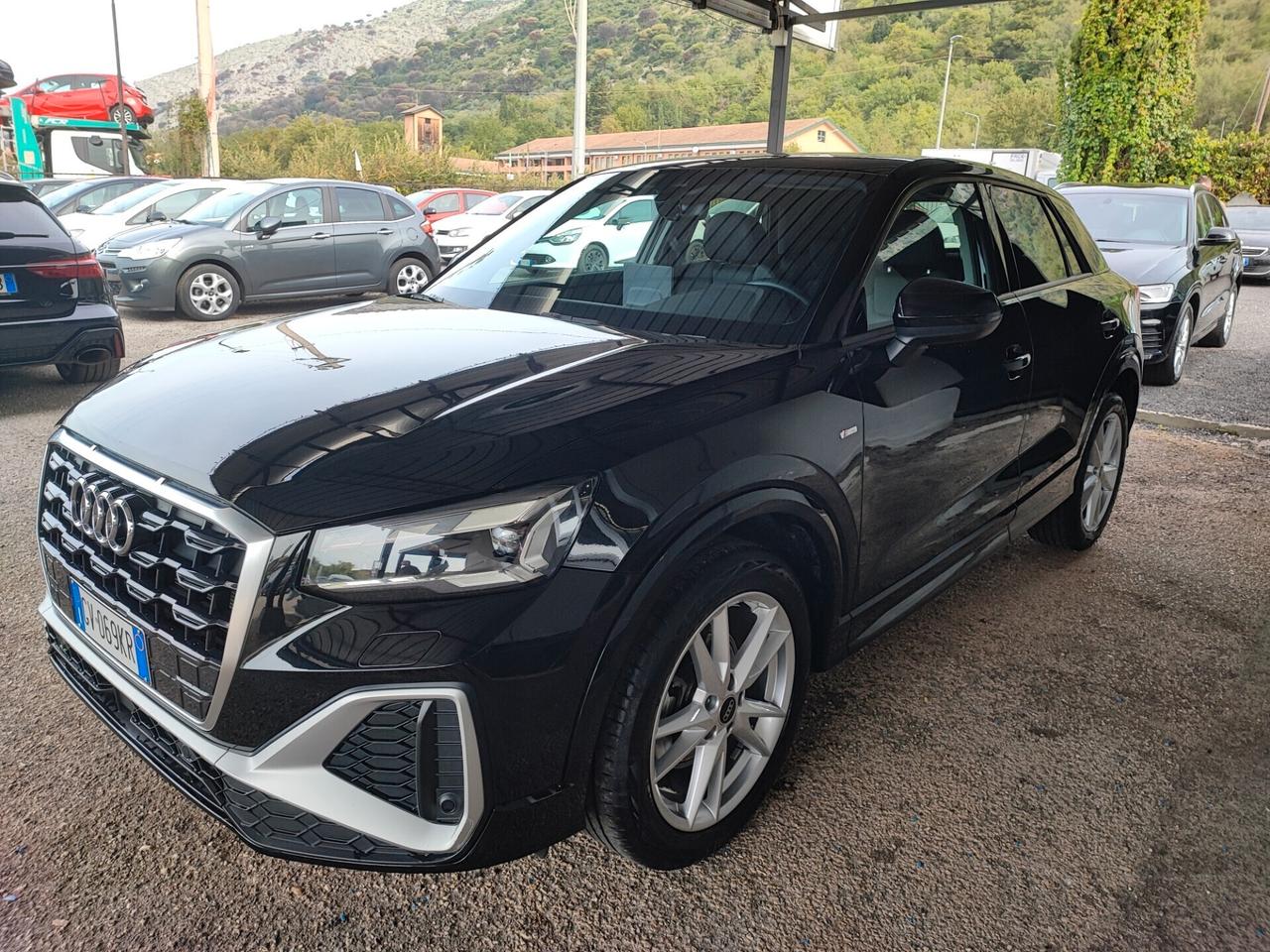 Audi Q2 35 TDI quattro S tronic line Edition